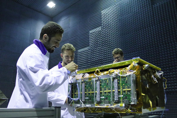 Budowa satelity Iceye-X1