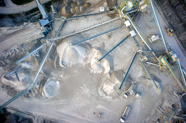 Zakład produkcyjny kopalni „Kujawy” na zdjęciu z drona
