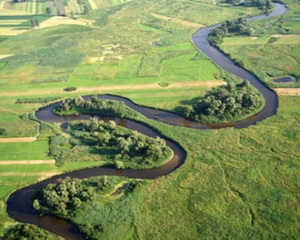 Kto zanalizuje zagrożenie powodziowe w zlewni Nidy?