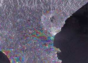 Prążkowane obrazy z Sentinela-1 <br />
Wulkan Etna na Sycylii