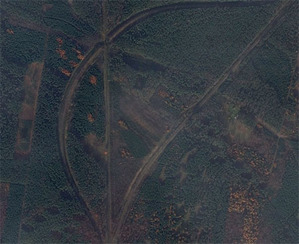 Nowe zdjęcia w Google Earth <br />
Węzeł kolejowy Herby k. Częstochowy