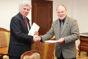 Współpraca pomiędzy GUGiK i PIG-PIB <br />
Kazimierz Bujakowski i Andrzej Gąsiewicz
