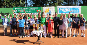 Najlepsi tenisiści wśród geodetów wyłonieni <br />
fot.: organizatorzy
