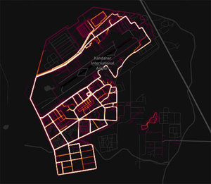 Wrażliwe dane zobaczysz na sportowej mapie <br />
Baza w Kandaharze (Afganistan) na Strava Global Heatmap