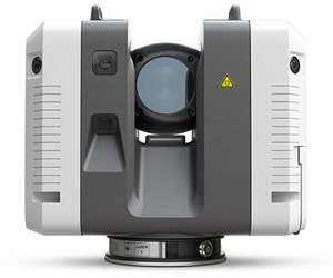 Leica RTC360 zarejestruje skan w terenie