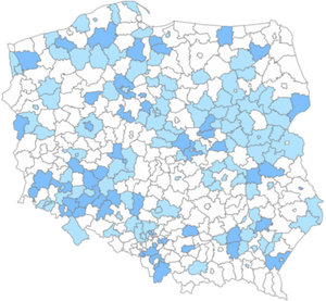 Rząd daje więcej czasu na wdrożenie nowego układu wysokościowego <br />
Kolor ciemnoniebieski - układ wprowadzono na terenie całego powiatu, jasnoniebieski - w trakcie wprowadzania, biały - nie wprowadzono