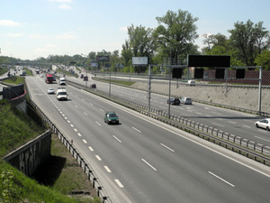 Warszawa: GDDKiA zatrudni specjalistę ds. geodezji <br />
fot. JP