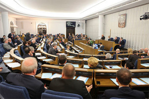 Senat pyta PTG o łatanie Pgik <br />
fot. Wikipedia/Michał Józefaciuk