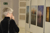 <b class=pic_title>Na wystawie zaprezentowano fotografie World Trade Center wykonane w latach 1971-2001</b> <br />
<br />
<b class=pic_author>fot.  Jerzy Przywara</b><br />
<br />
