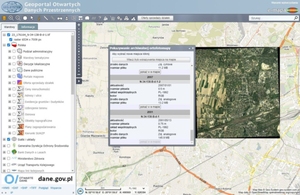 Wyświetlanie archiwalnej ortofotomapy w geoportalach e-mapa.net