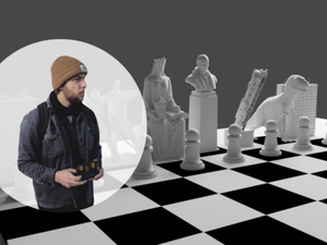 Student geodezji, który pomógł stworzyć szachy. Wywiad z Szymonem Zimniakiem <br />
Szymon Zimniak i stworzone przez niego modele figur szachowych