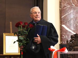 Ojciec systemu GPS doktorem honoris causa Uniwersytetu Morskiego w Gdyni <br />
Prof. Bradford Parkinson (fot. Cezary Spigarski/UMG)